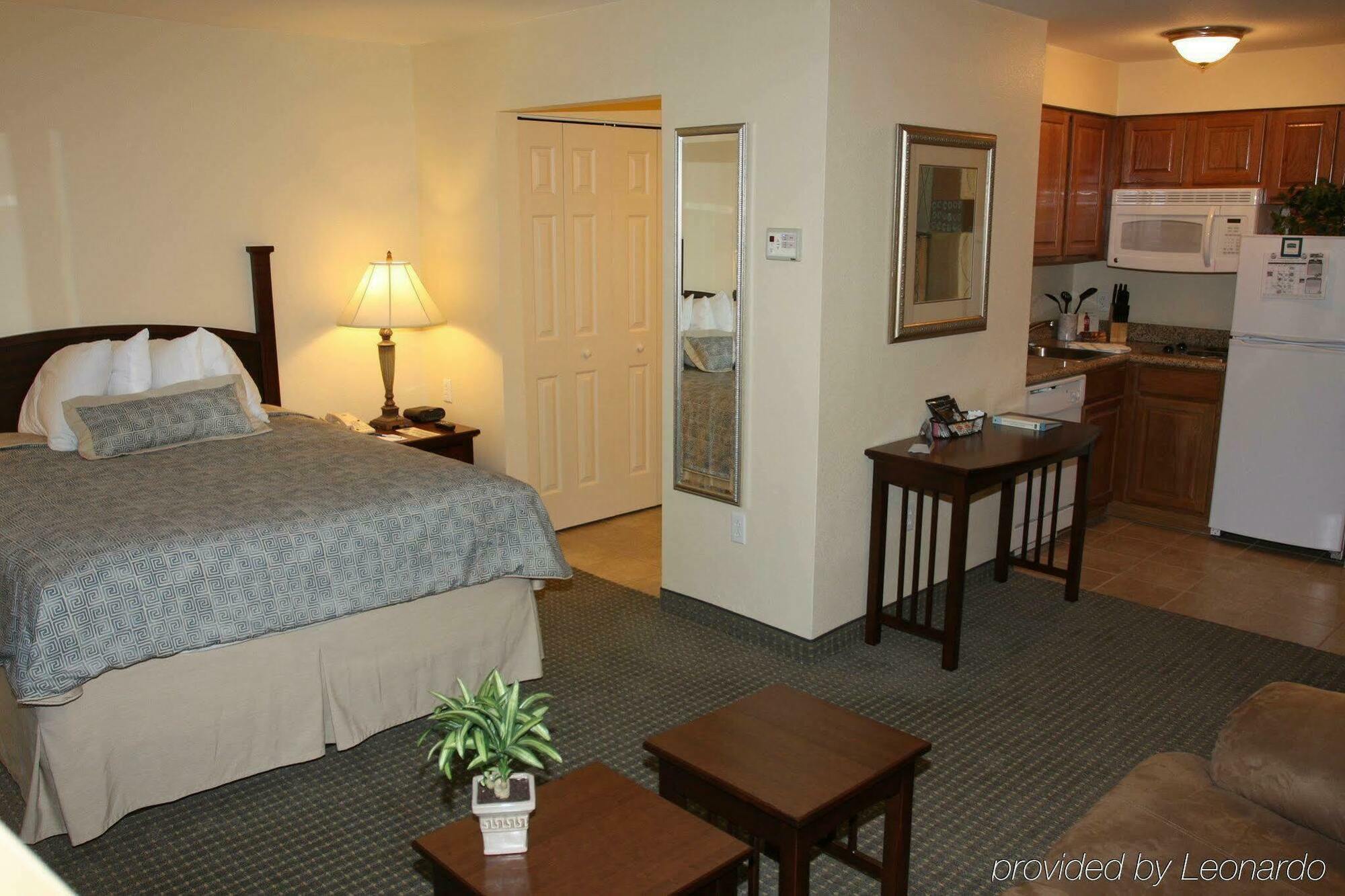 Staybridge Suites Mcallen By Ihg Habitación foto